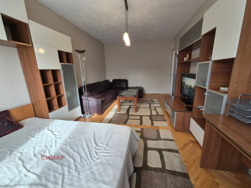 Дава под наем 2-СТАЕН, гр. София, Света Троица, снимка 8 - Апартаменти - 53069227