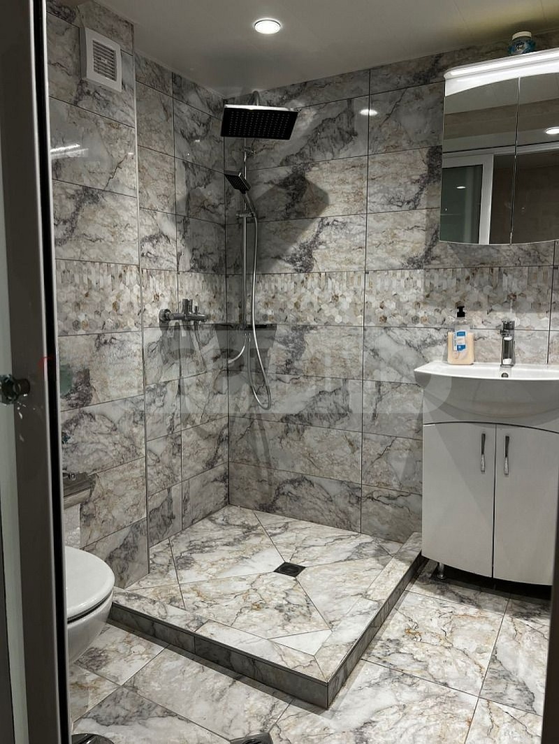 Дава под наем 2-СТАЕН, гр. Варна, Окръжна болница-Генерали, снимка 5 - Апартаменти - 53041396