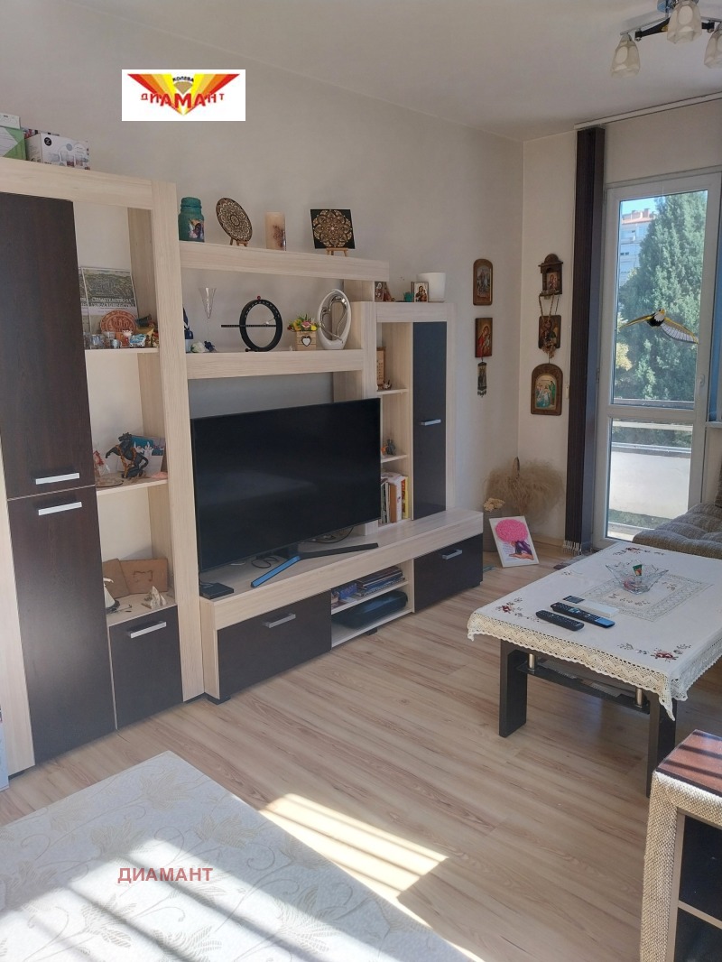 De inchiriat  2 dormitoare Stara Zagora , Țentâr , 64 mp | 94497367