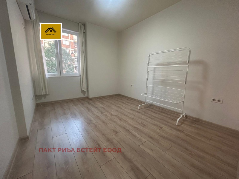 En renta  2 dormitorios Sofia , Mladost 3 , 98 metros cuadrados | 84783415 - imagen [7]