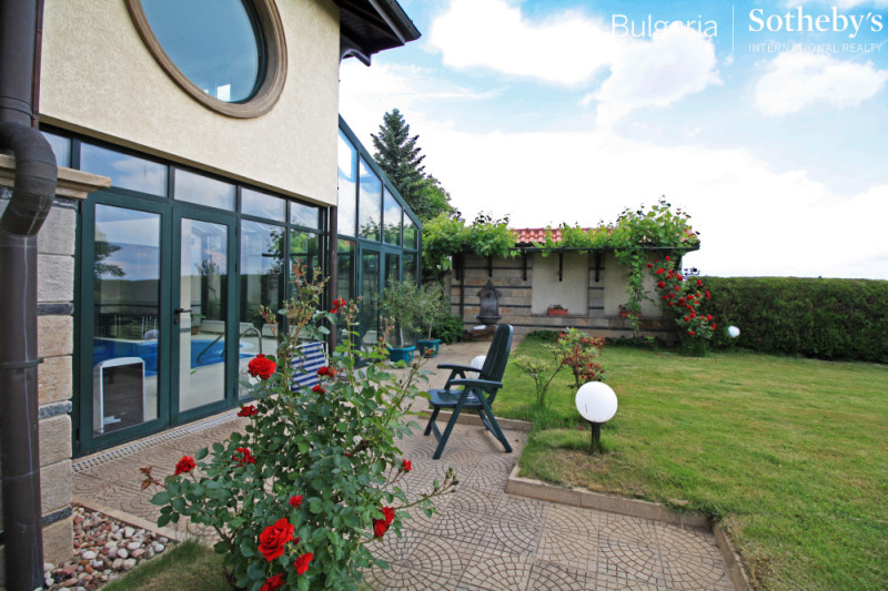 A louer  Maison Sofia , Boyana , 670 m² | 23073800