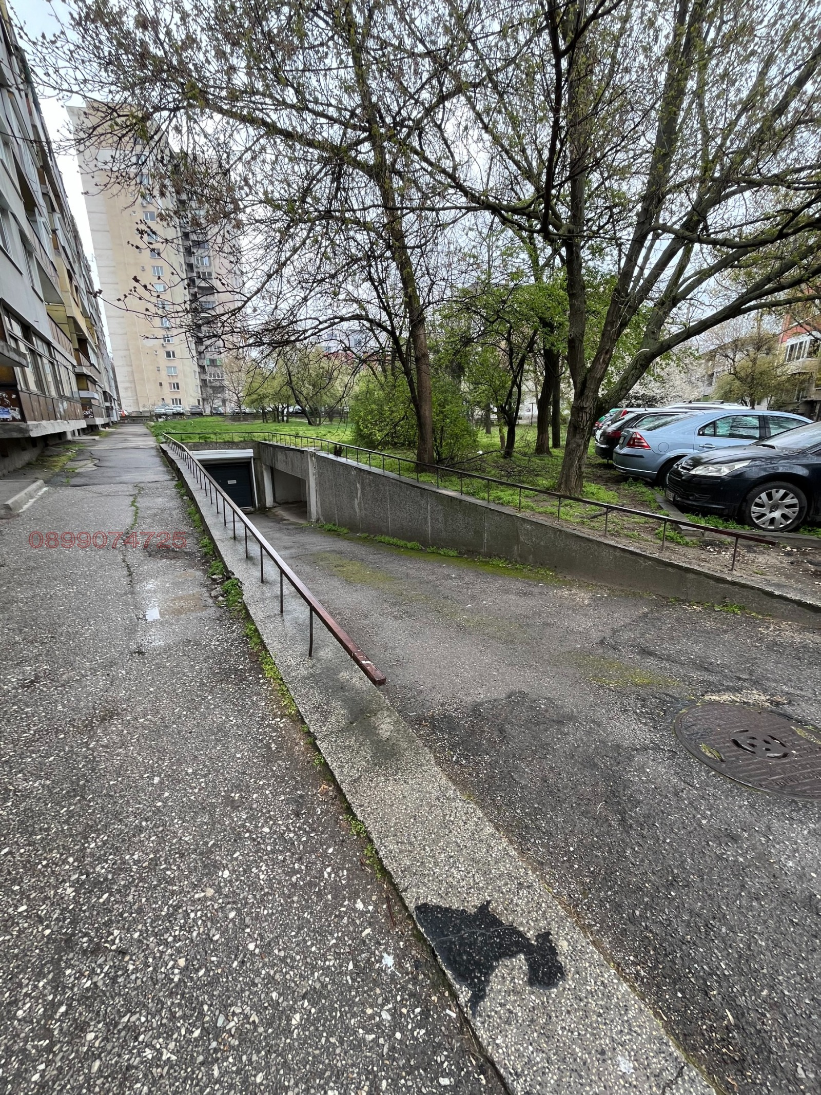 Дава под наем ГАРАЖ, ПАРКОМЯСТО, гр. София, Гео Милев, снимка 2 - Гаражи и паркоместа - 54192256