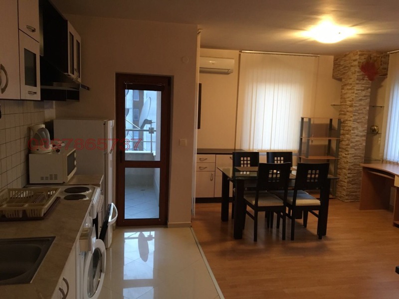 Til leje  1 soveværelse Plovdiv , Marasha , 67 kvm | 71502151