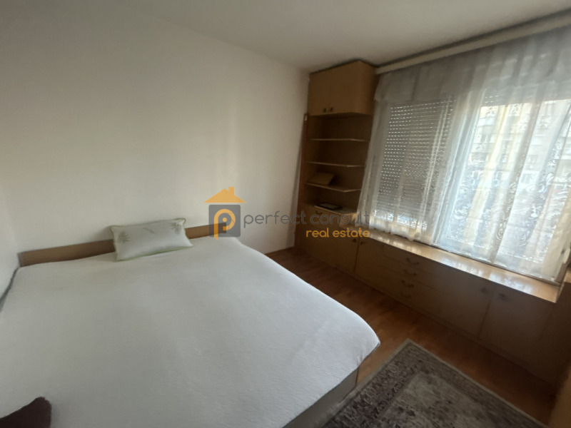 Дава под наем 3-СТАЕН, гр. Пловдив, Кючук Париж, снимка 4 - Апартаменти - 53087663