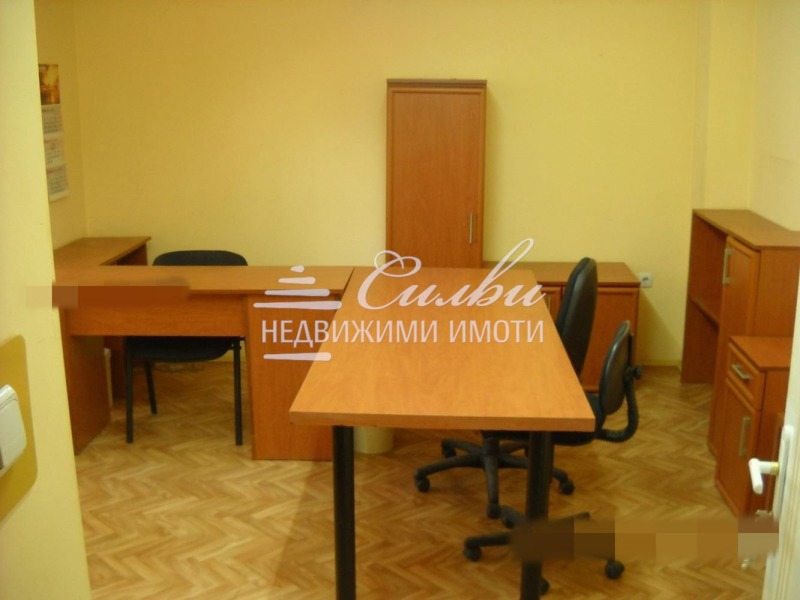 Дава под наем  Офис град Шумен , Център , 20 кв.м | 58062927 - изображение [2]