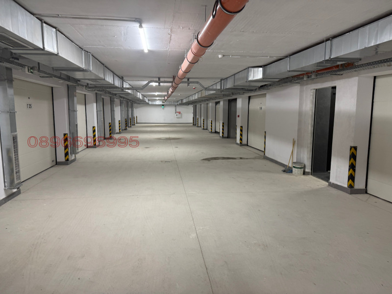 Дава под наем ГАРАЖ, ПАРКОМЯСТО, гр. София, Малинова долина, снимка 3 - Гаражи и паркоместа - 52534548