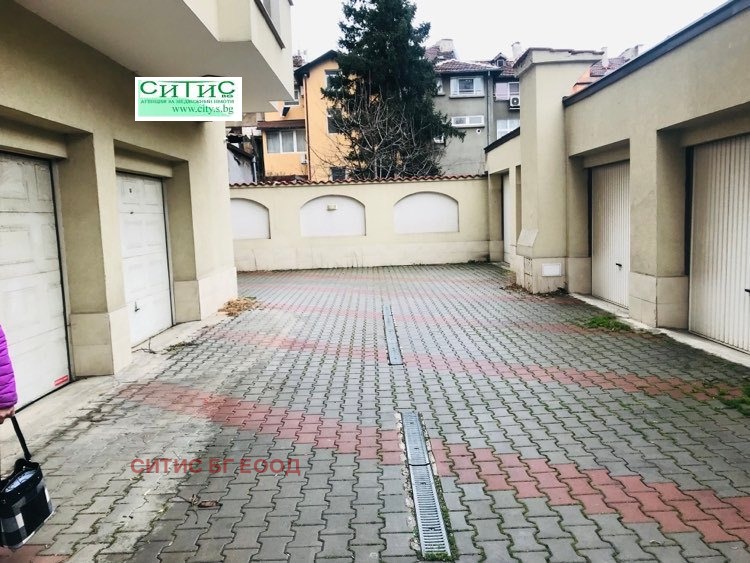 Do wynajęcia  1 sypialnia Sofia , Centar , 75 mkw | 35102845 - obraz [12]