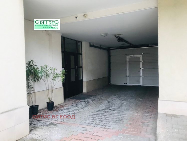 Do wynajęcia  1 sypialnia Sofia , Centar , 75 mkw | 35102845 - obraz [11]