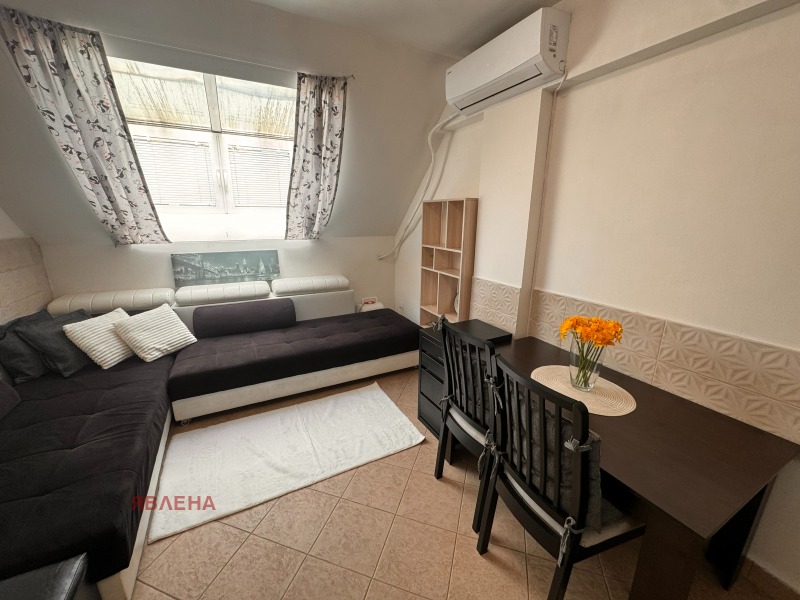 Дава под Наем 2-СТАЕН в град София, Стрелбище - 43 кв.м / 500 € » 977.92 лв., ЯВЛЕНА