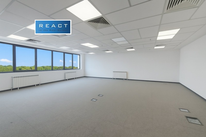 Дава под Наем ОФИС в град София, 7-ми 11-ти километър - 700 кв.м / 5 599 € » 10 950.69 лв., РЕАКТ
