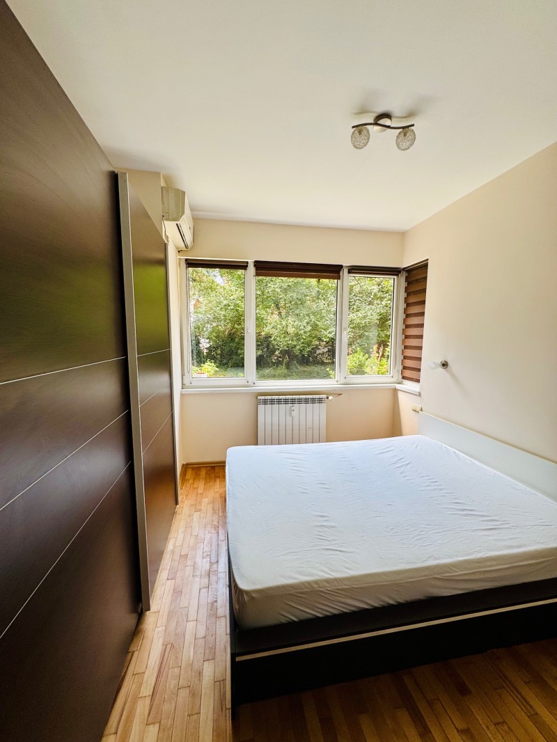 Zu vermieten  1 Schlafzimmer Sofia , Zentar , 60 qm | 32382054 - Bild [4]
