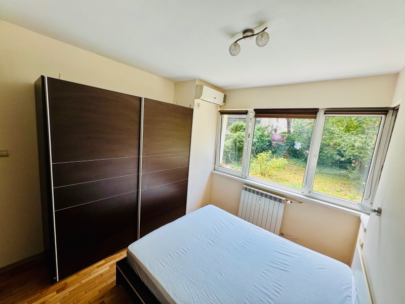 Zu vermieten  1 Schlafzimmer Sofia , Zentar , 60 qm | 32382054 - Bild [3]
