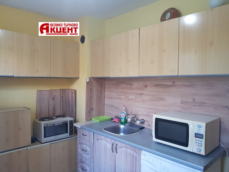 Дава под наем  3-стаен град Велико Търново , Бузлуджа , 90 кв.м | 97304625