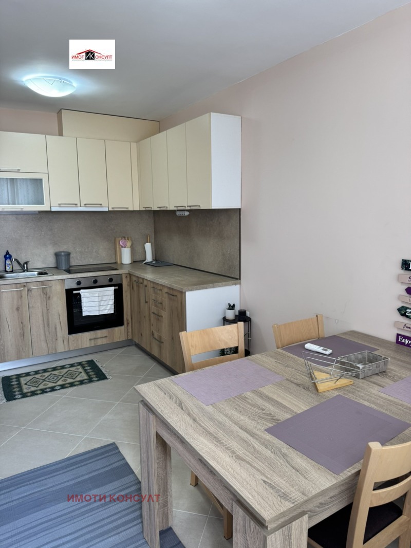 Zu vermieten  2 Schlafzimmer Weliko Tarnowo , Zentar , 80 qm | 23288452