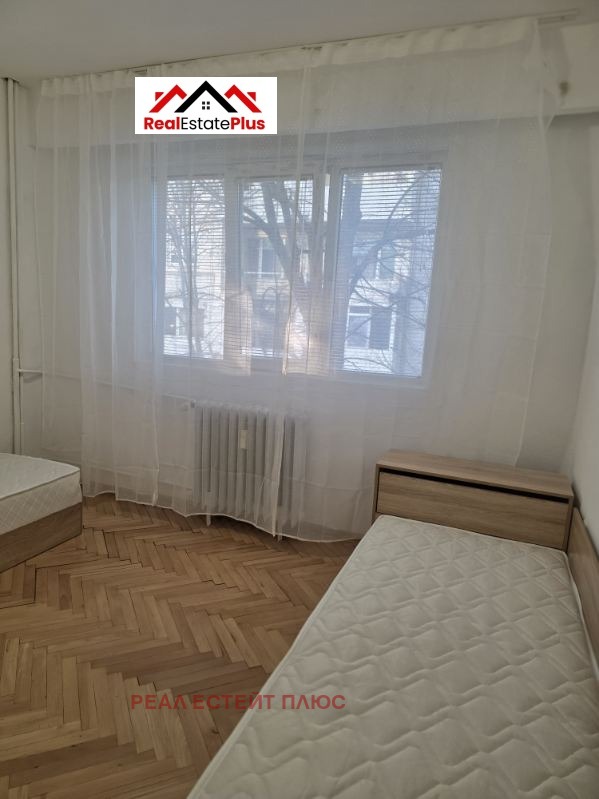 Дава под наем 3-СТАЕН, гр. Плевен, Сторгозия, снимка 2 - Апартаменти - 53324244