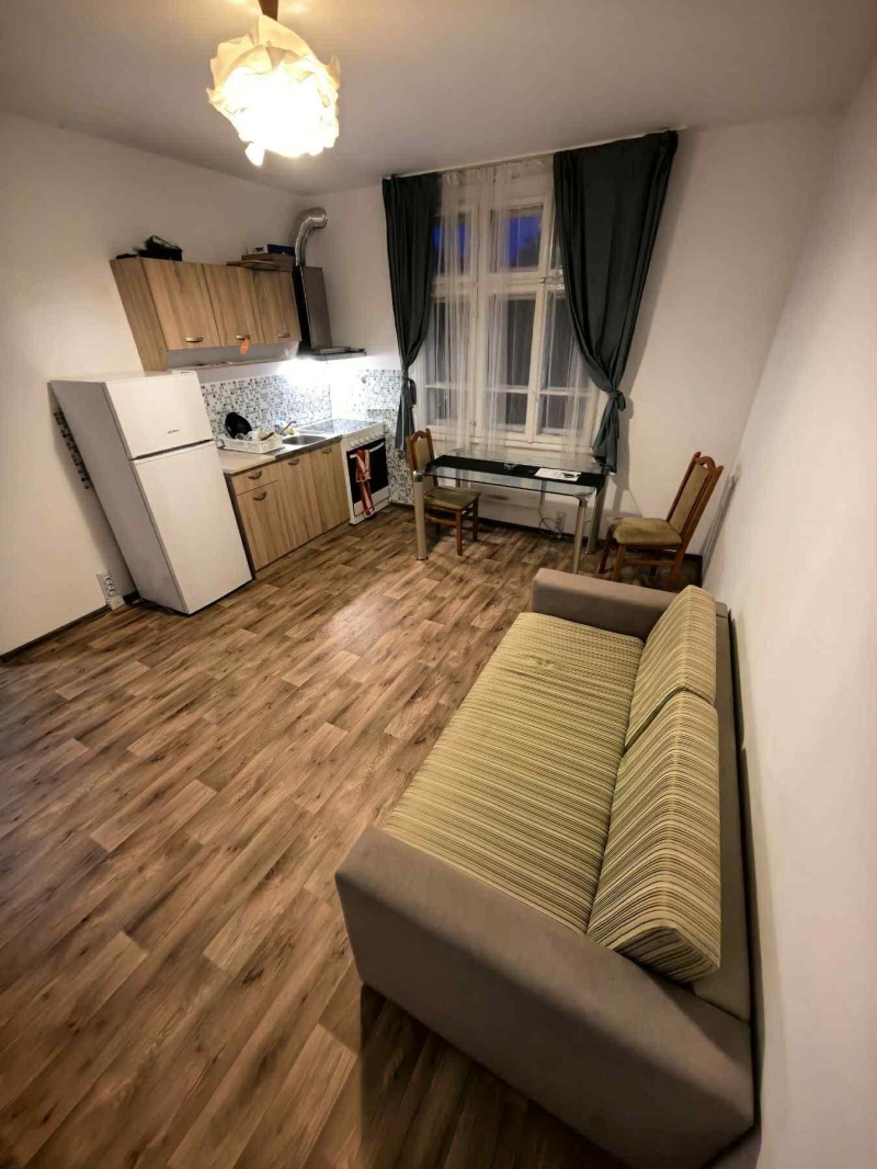 Til leje  Hus Sofia , Meditsinska akademiya , 48 kvm | 31123902 - billede [2]