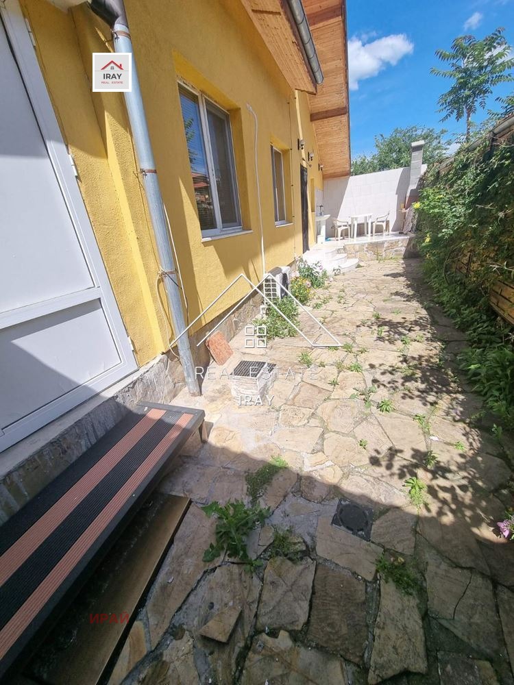 Дава под наем КЪЩА, гр. Стара Загора, ОРБ, снимка 17 - Къщи - 53888793