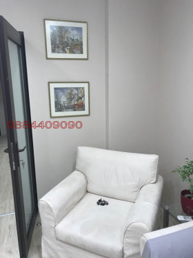 Дава под наем 2-СТАЕН, гр. София, Център, снимка 3