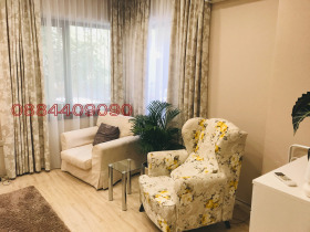 Дава под наем 2-СТАЕН, гр. София, Център, снимка 1