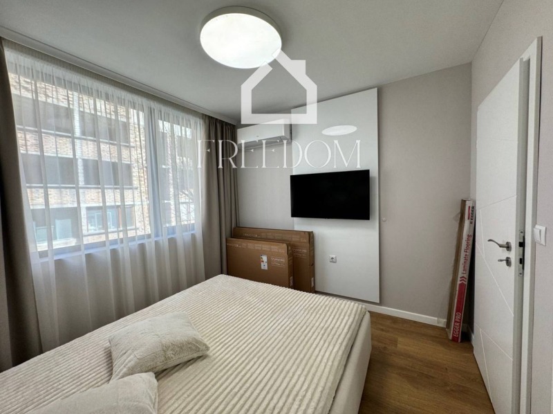 Дава под наем 2-СТАЕН, гр. Варна, Център, снимка 5 - Апартаменти - 52830288