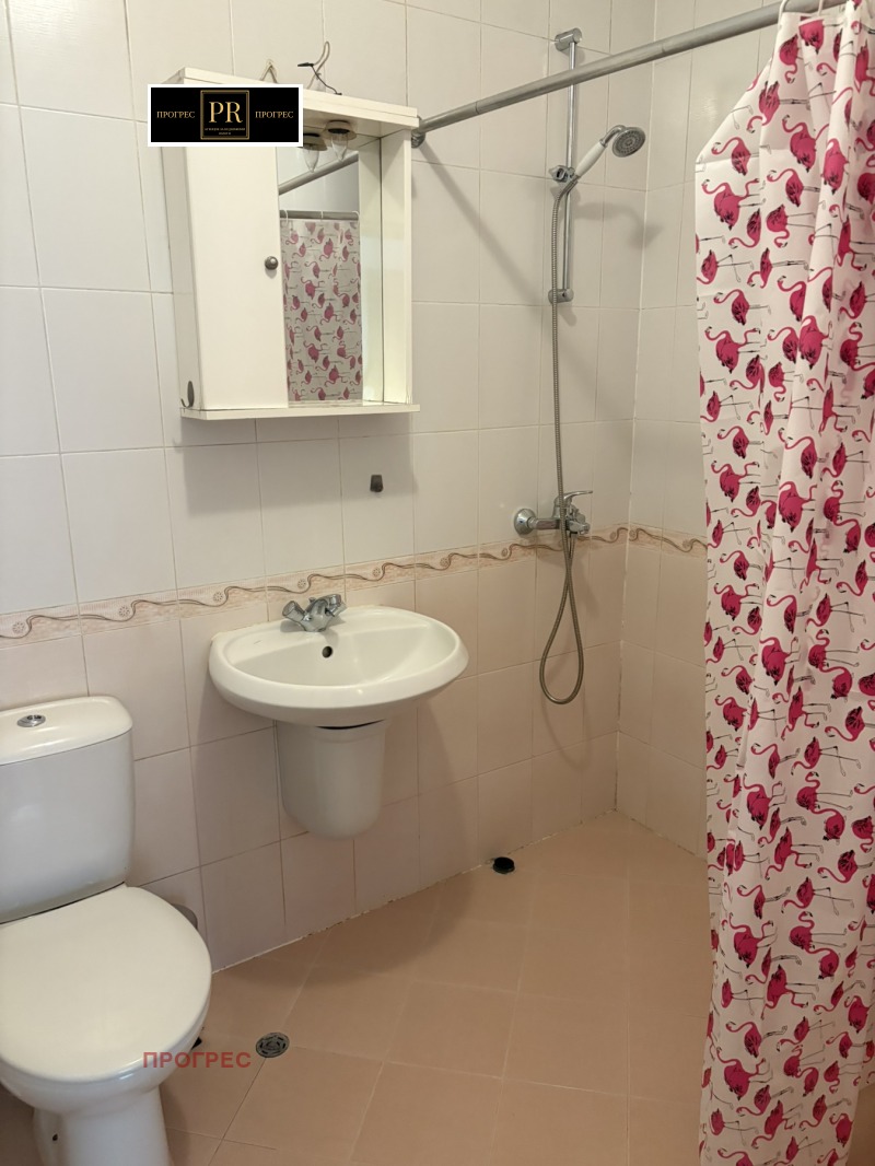 Дава под наем МНОГОСТАЕН, гр. Пловдив, Младежки Хълм, снимка 11 - Апартаменти - 52650217