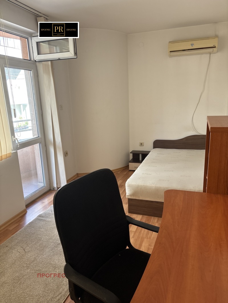 Дава под наем МНОГОСТАЕН, гр. Пловдив, Младежки Хълм, снимка 14 - Апартаменти - 52650217