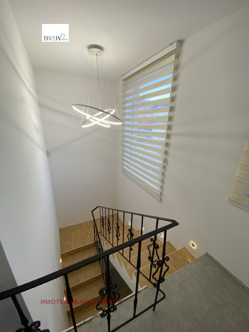 Дава под наем КЪЩА, с. Рогачево, област Добрич, снимка 15 - Къщи - 52388437