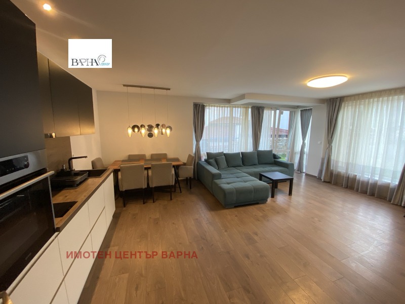 Дава под наем КЪЩА, с. Рогачево, област Добрич, снимка 3 - Къщи - 52388437