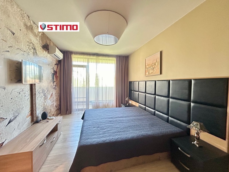 Дава под наем  3-стаен град София , Изгрев , 140 кв.м | 41473596 - изображение [6]