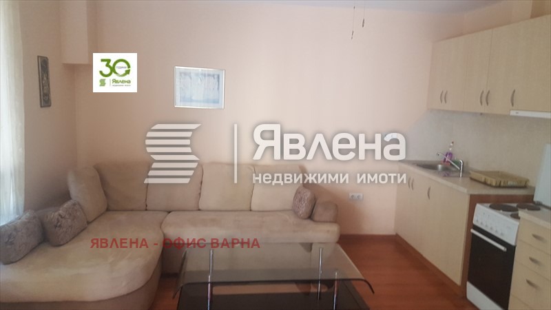 Para alugar  1 quarto Varna , Gracka mahala , 50 m² | 38458155