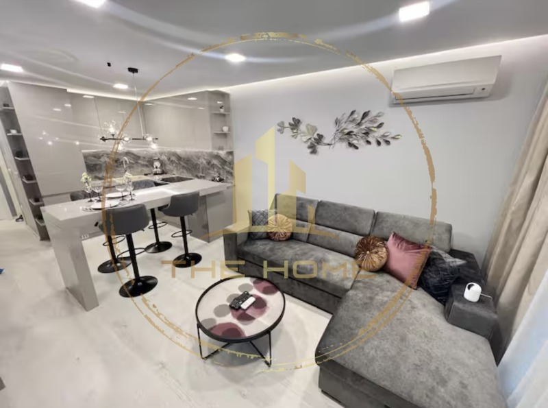 Дава под наем  2-стаен град Варна , Гранд Мол , 55 кв.м | 62829927