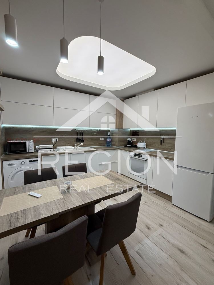 Под наем 3-СТАЕН, град Варна, Бриз • 1300 € • 44954880 — Holmes.bg