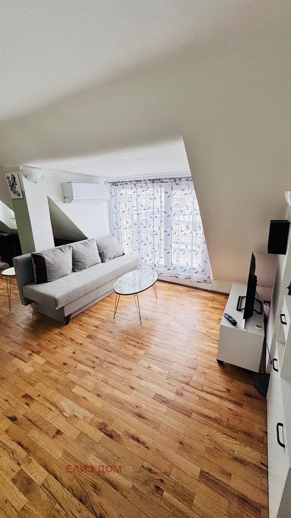 Дава под наем 3-СТАЕН, гр. Варна, Център