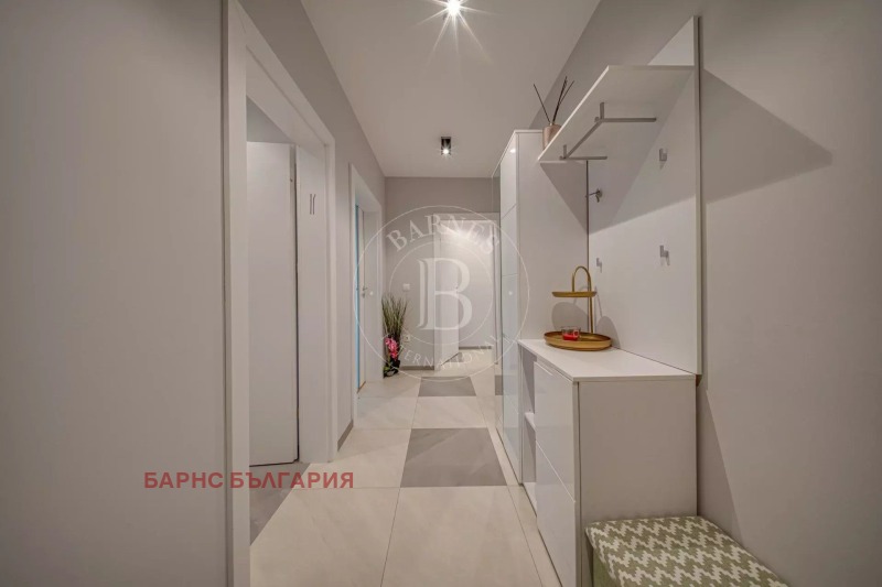 Дава под наем 4-СТАЕН, гр. София, Лозенец, снимка 17 - Апартаменти - 53089192