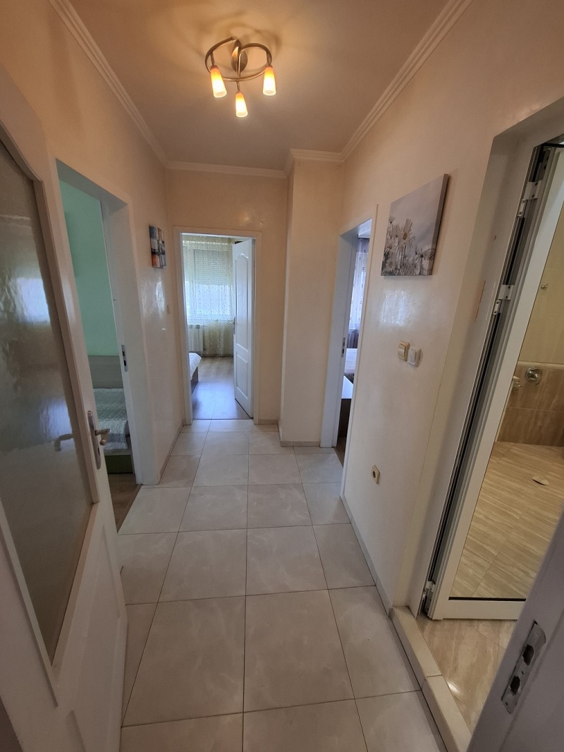 В аренду  3 спальни Пловдив , Кършияка , 145 кв.м | 29790779 - изображение [8]