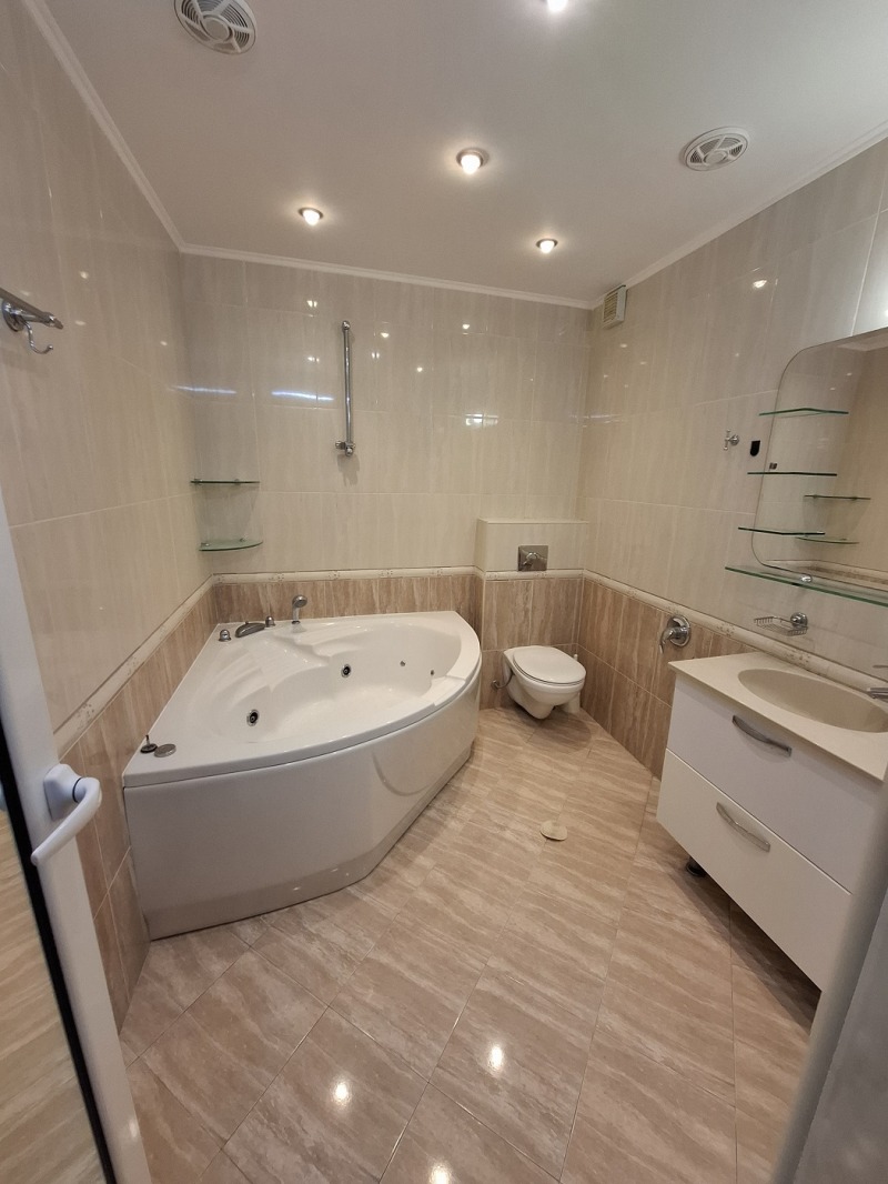 В аренду  3 спальни Пловдив , Кършияка , 145 кв.м | 29790779 - изображение [11]