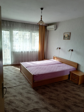 ���� ��� ���� 3-����� | Imot.bg � ����� ������ 9