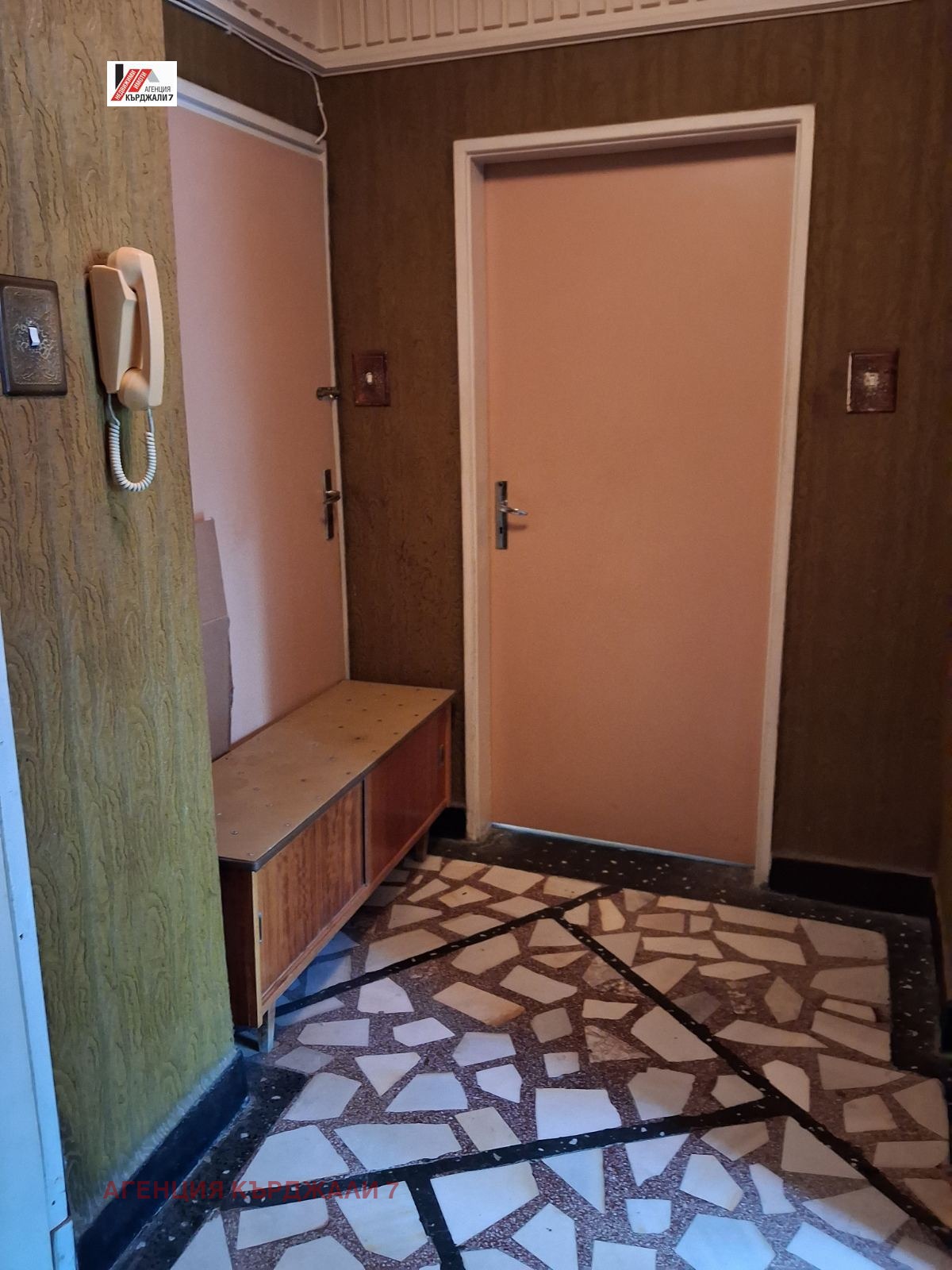 Дава под наем 2-СТАЕН, гр. Кърджали, Център, снимка 8 - Апартаменти - 54144275