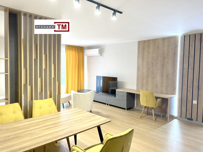 Te huur  1 slaapkamer Stara Zagora , Tsentar , 100 m² | 99874745