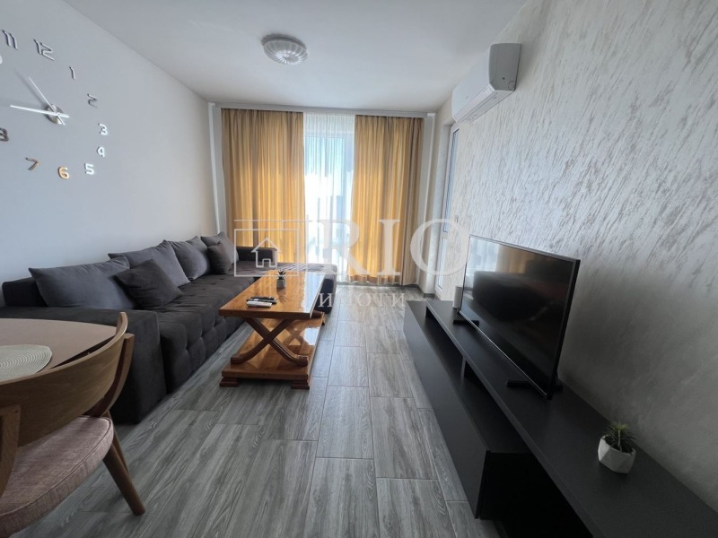 Te huur  1 slaapkamer Plovdiv , Trakija , 65 m² | 29742730