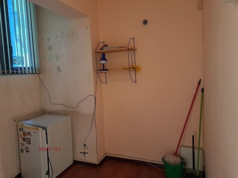 Te huur  Kantoor Sofia , Tsentar , 30 m² | 12214236 - afbeelding [6]