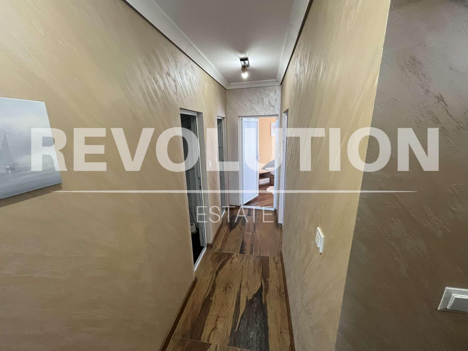 Дава под наем 3-СТАЕН, гр. Варна, Колхозен пазар, снимка 9 - Апартаменти - 54028671