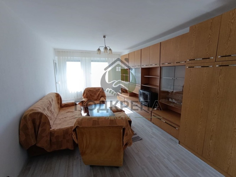В оренду  2 спальні Пловдив , Тракия , 86 кв.м | 40287891