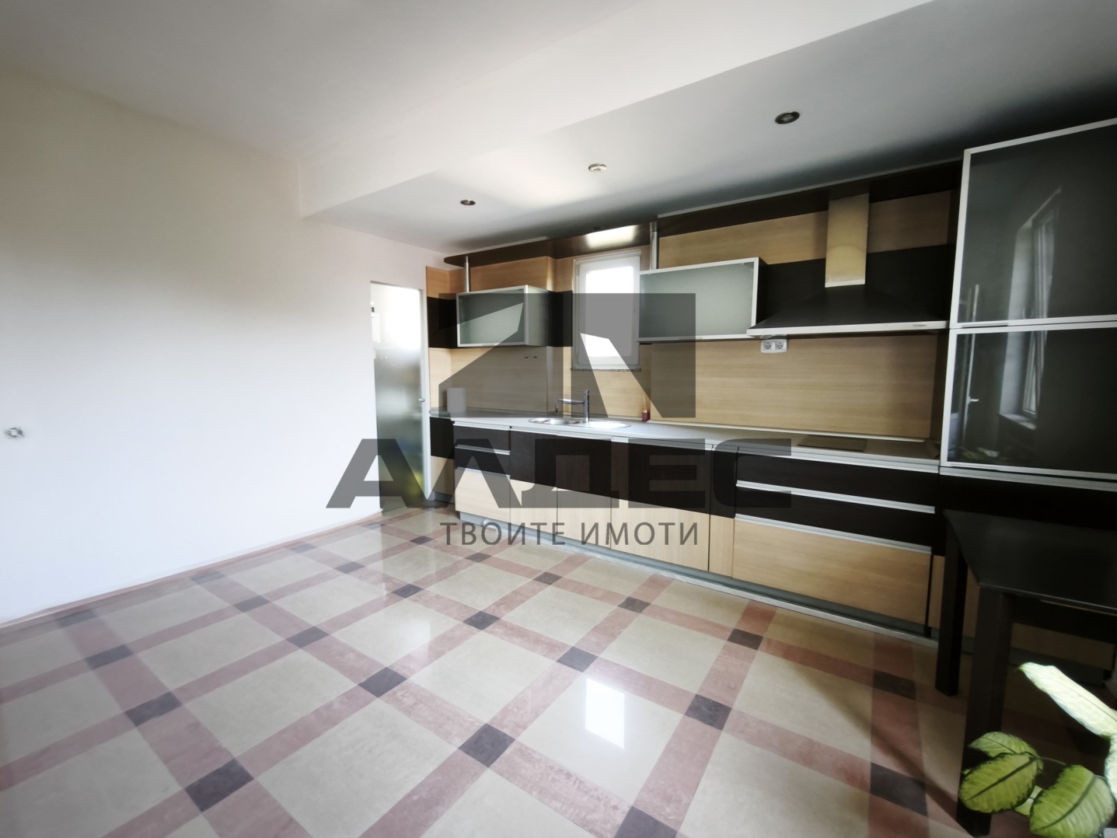 ���� ��� ���� 4-����� | Imot.bg � ����������� 10