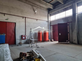 Magazzinaggio Industrialna zona - Iug, Plovdiv 2