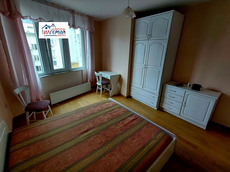 Дава под наем 2-СТАЕН, гр. София, Център, снимка 8 - Апартаменти - 52459695