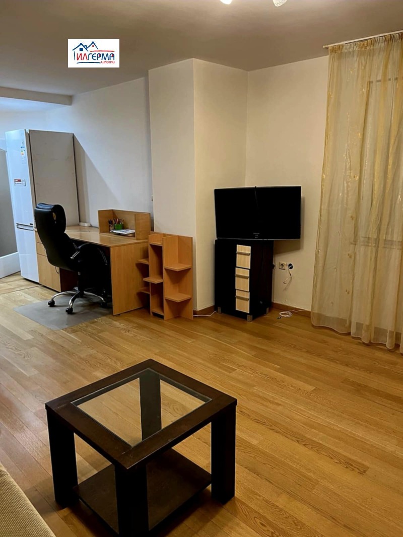 Дава под наем 2-СТАЕН, гр. София, Център, снимка 5 - Апартаменти - 52459695