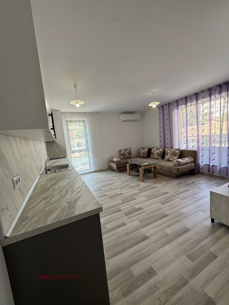 Do wynajęcia  1 sypialnia Targowiszcze , Iztok 1 , 65 mkw | 24279150 - obraz [4]