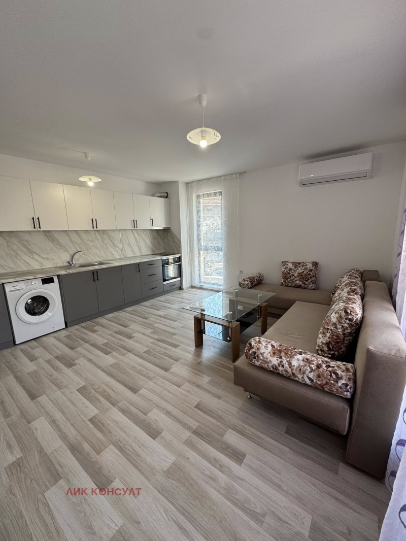 Do wynajęcia  1 sypialnia Targowiszcze , Iztok 1 , 65 mkw | 24279150 - obraz [2]