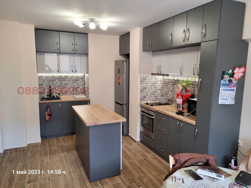 Дава под наем 2-СТАЕН, гр. Варна, Възраждане 1